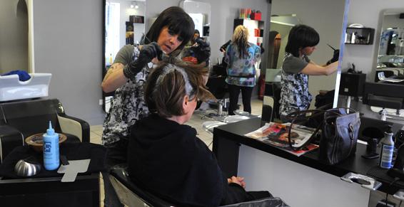 Salon De Coiffure Du Nord Au Sud A Craponne Rhone