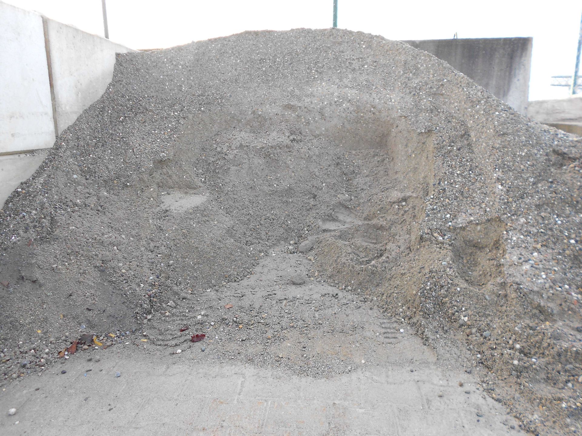 Material Basaltschotter vom Fritz Gerosa