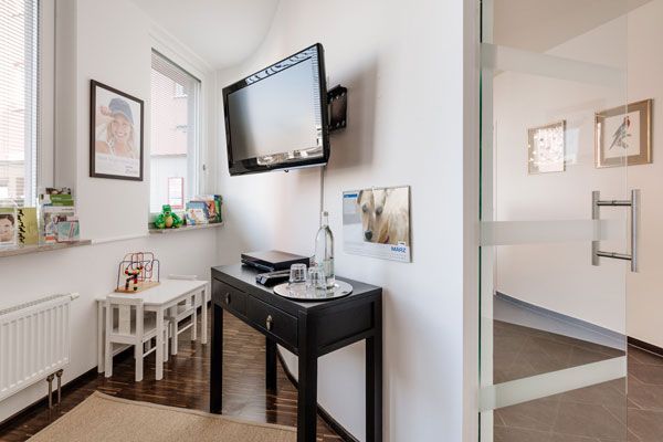 Dr. med. dent. Eva Reinhardt Wartebereich