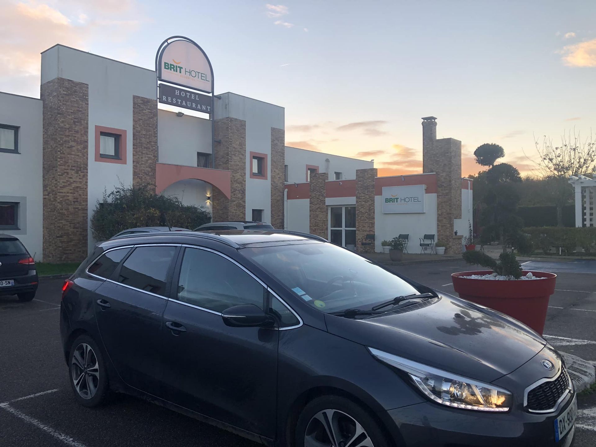 Hôtel Brit Hôtel à Évreux