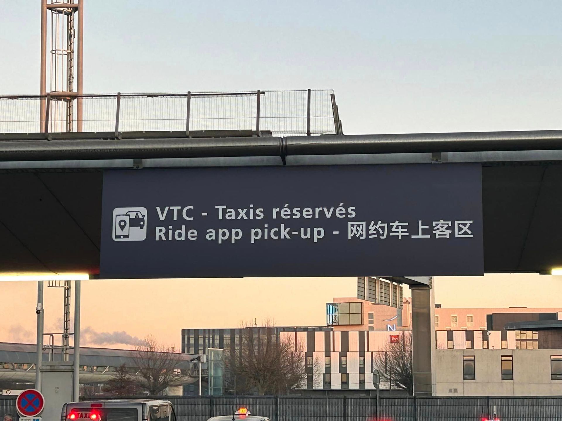 Emplacement routier pour VTC et taxis