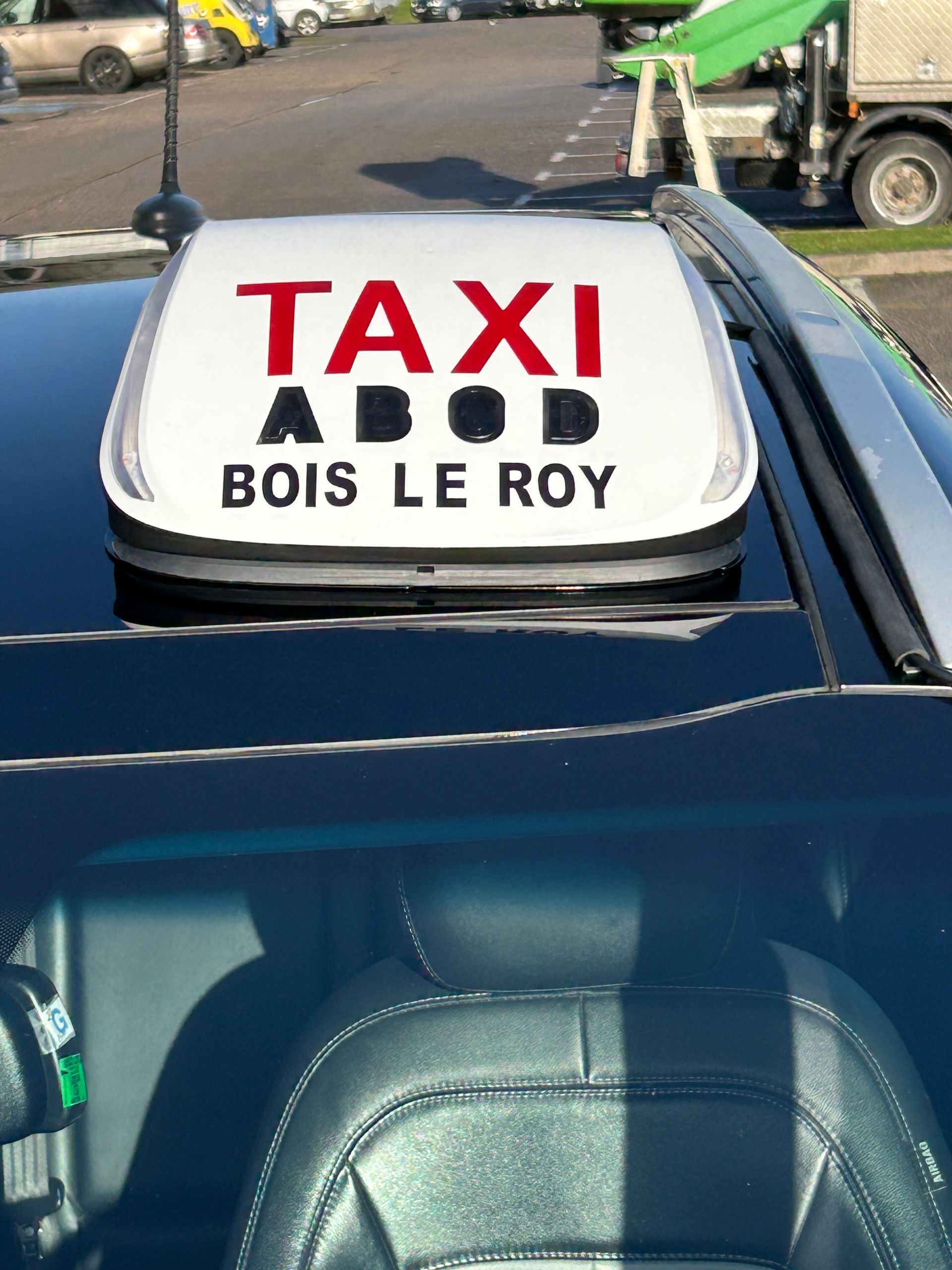 Équipement de la Ceed en taxi