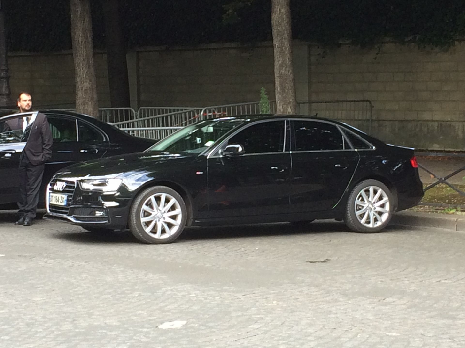 Vue des véhicules de l'entreprise