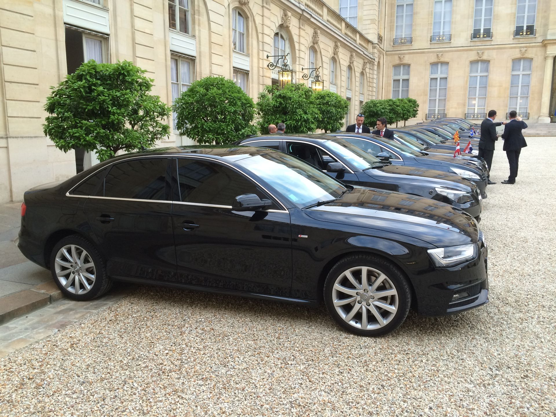 Véhicule de l'entreprise à l'Élysée