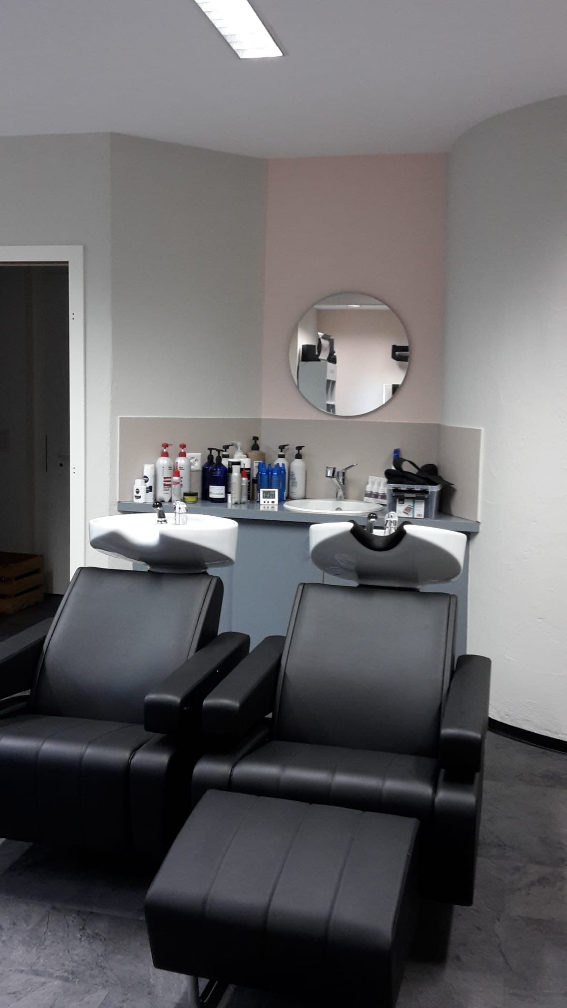 Coiffeursalon - Creative Hairstyle in Kaisten