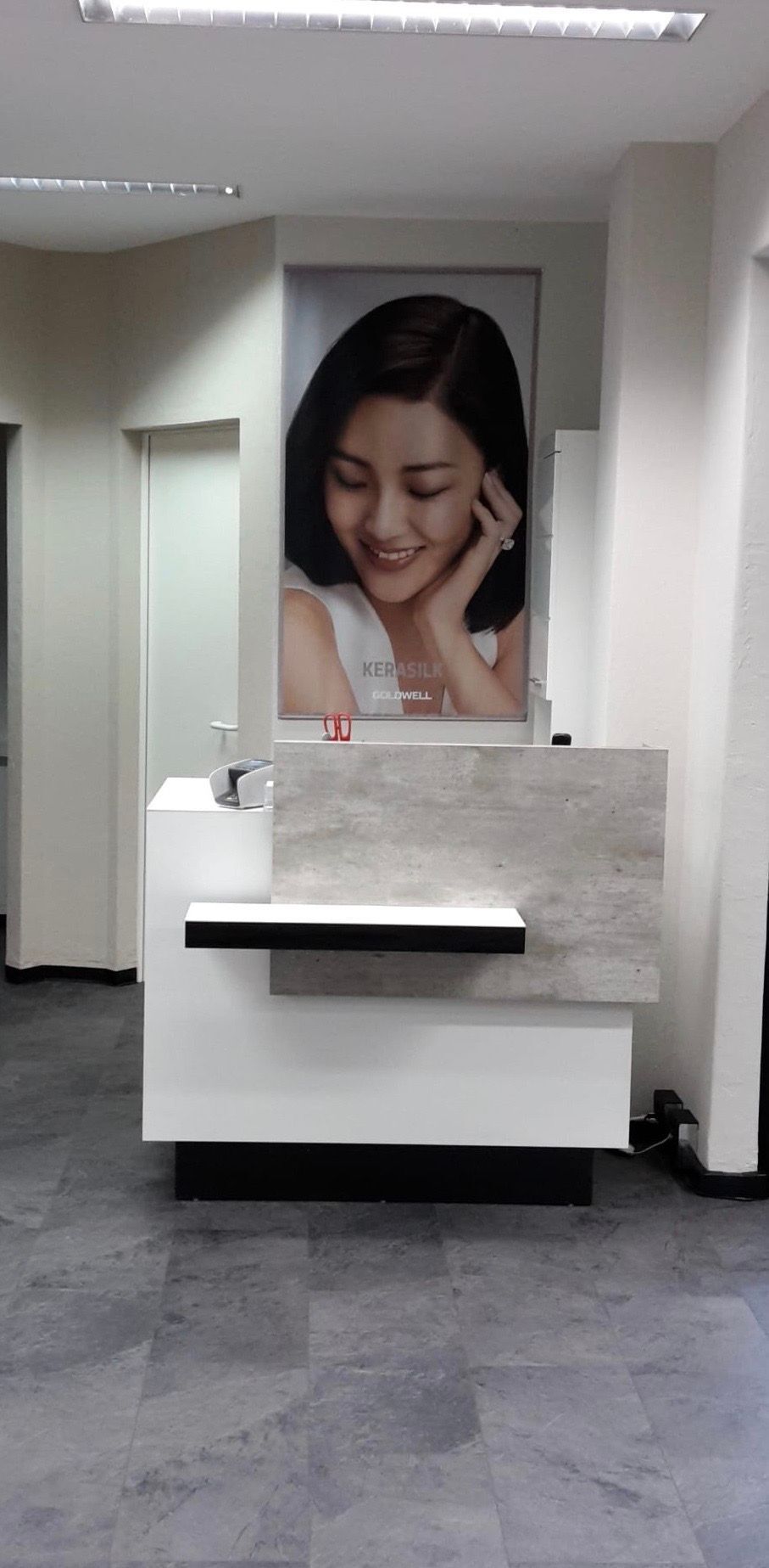 Coiffeursalon - Creative Hairstyle in Kaisten