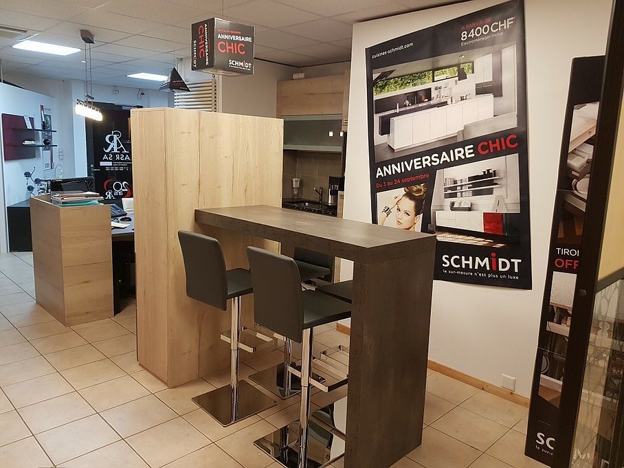 Table haute et tabourets