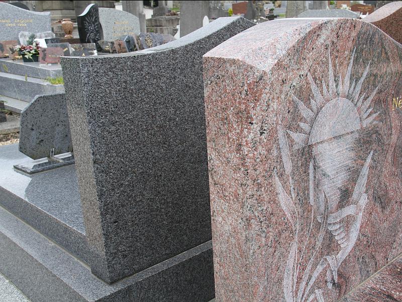 Marbrier funéraire Marbrier funéraire