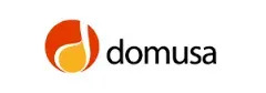 Logotipo de "domusa" con una llama estilizada de color naranja y amarillo dentro de un círculo.