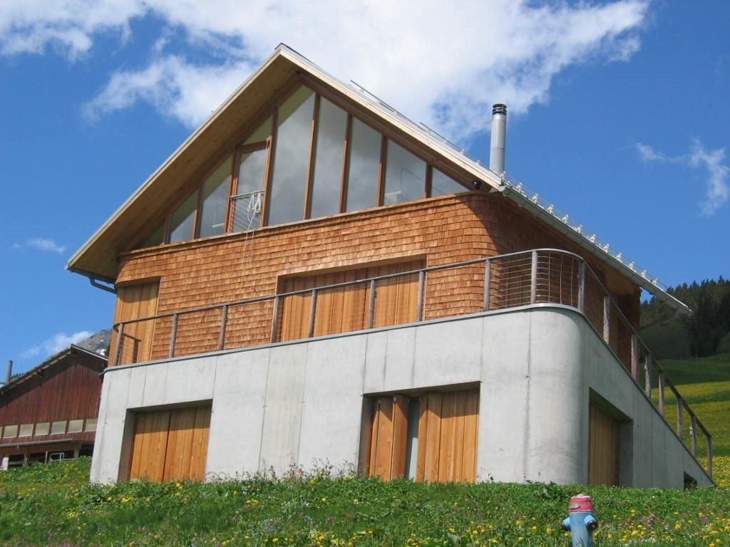 Casa d'ina familia a Pingniu - Valaulta Berni AG - Rueun