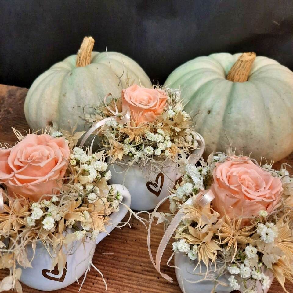 Blumendekoration von der Blumenhaus & Gartenbau Brühlmann AG