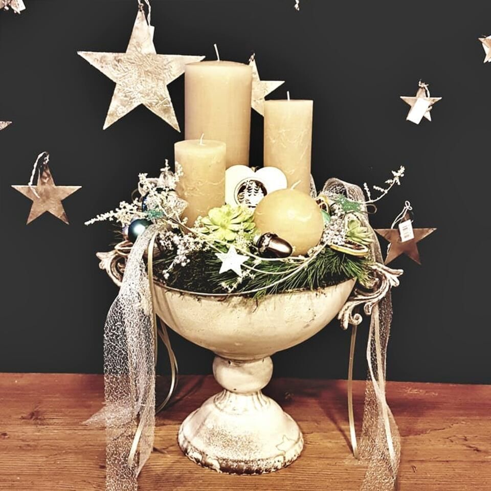 Blumendekoration von der Blumenhaus & Gartenbau Brühlmann AG