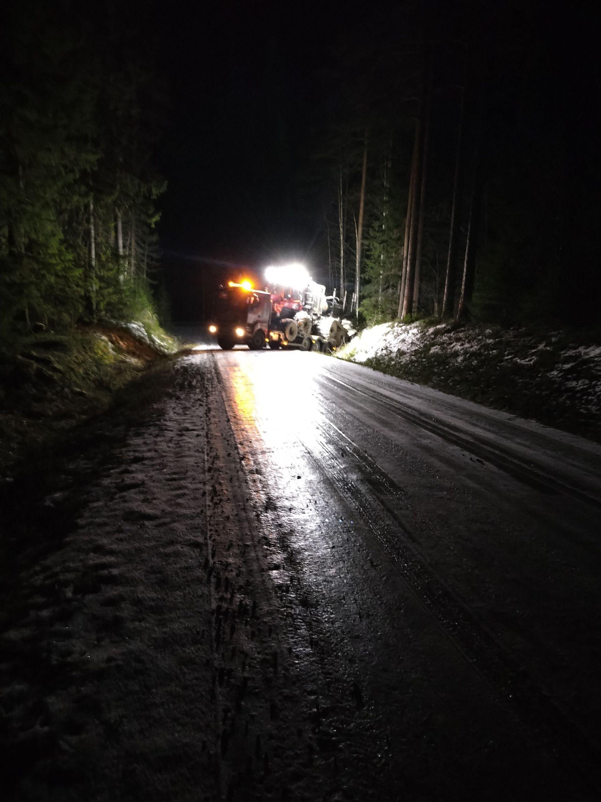 Metsäkoneurakointi Teemu Tiitinen Oy