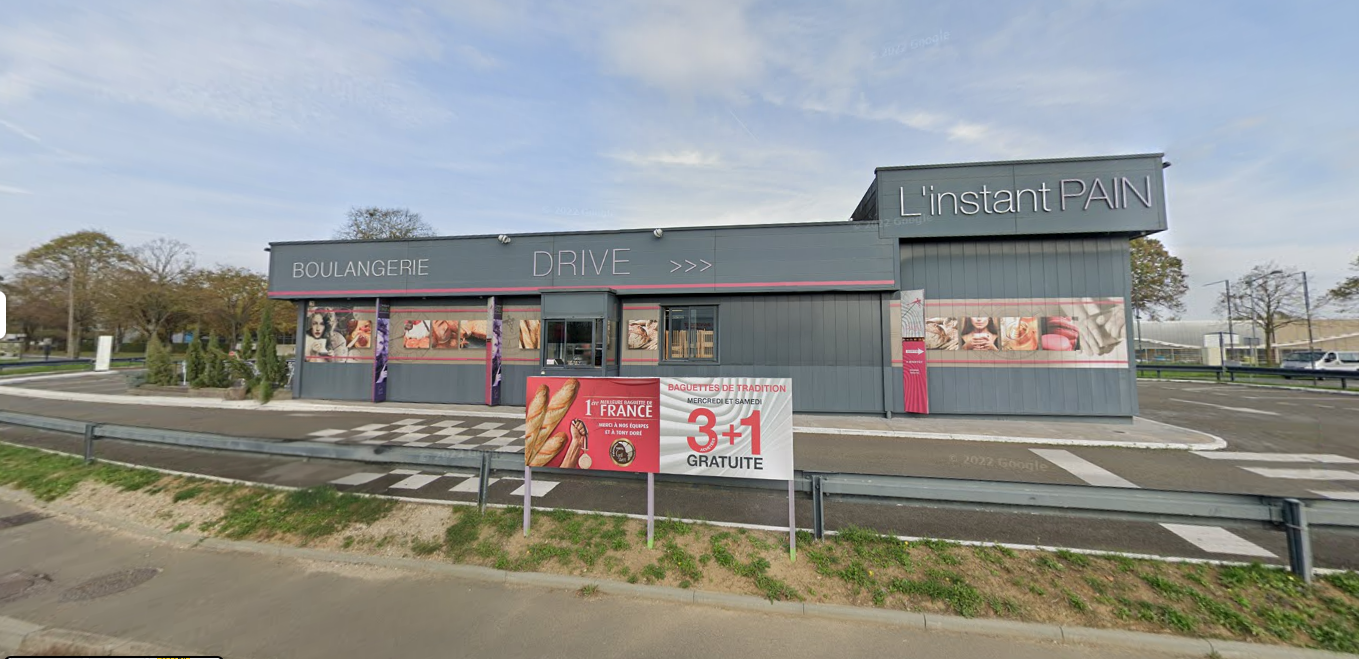 Devanture extérieure de l'établissement Cyril Avert Drive.