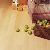 Lattioiden vahaukset - kiiltävät lattiat vaivattomasti