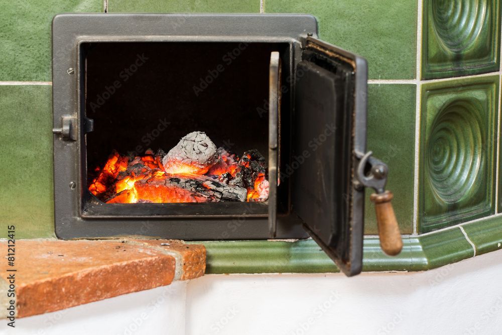 Kachelofen Öffnung