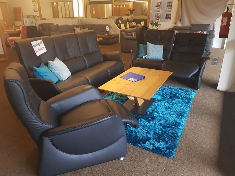 Sofa mit passendem Sessel