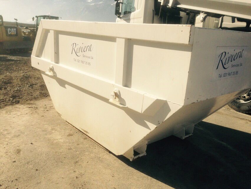 Container - Riviera Services SA