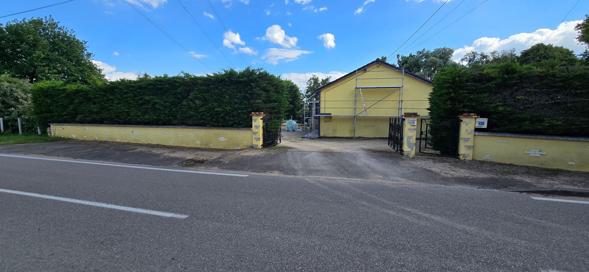 Enduit de préparation des murs pour l'isolation