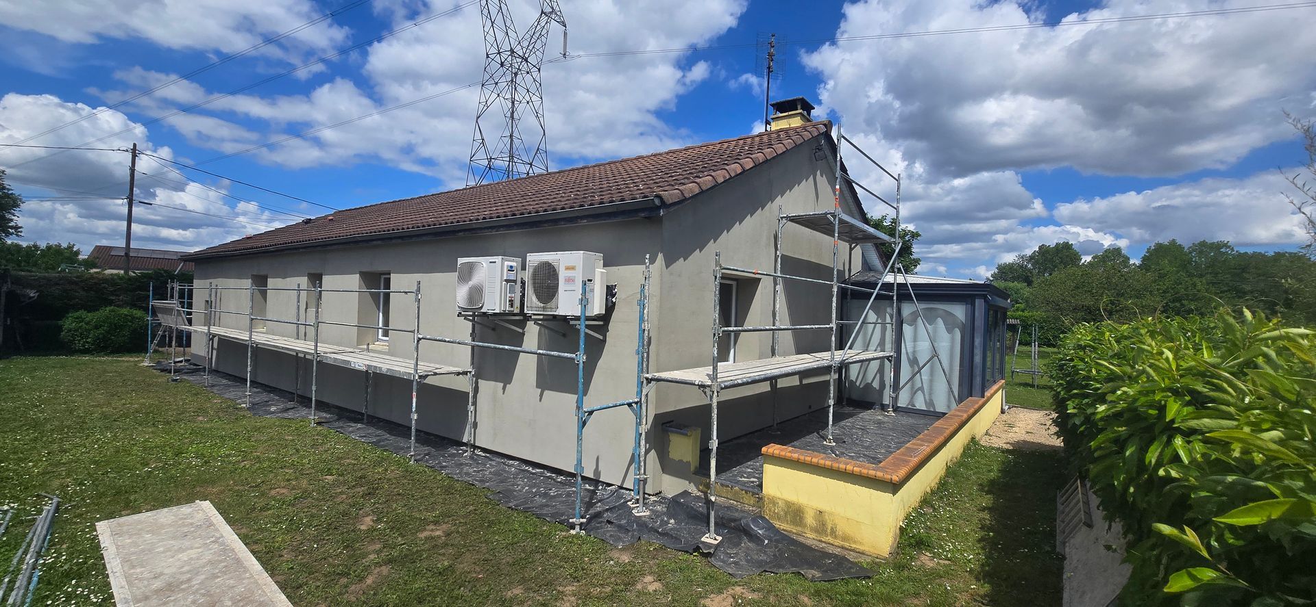 Pose d'enduit après isolation extérieure