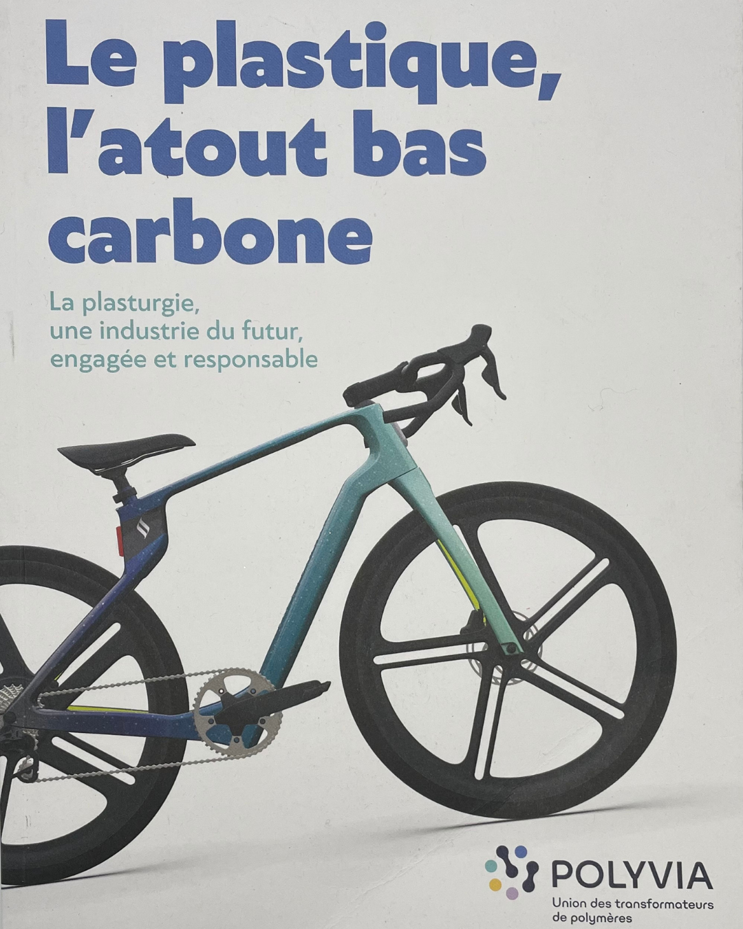 Atouts carbonne du plastique par Polyvia, le syndicat de la plasturgie