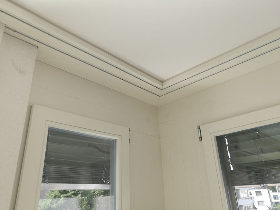 Ihr Schreiner Krauer-Sommer AG Insektenschutz