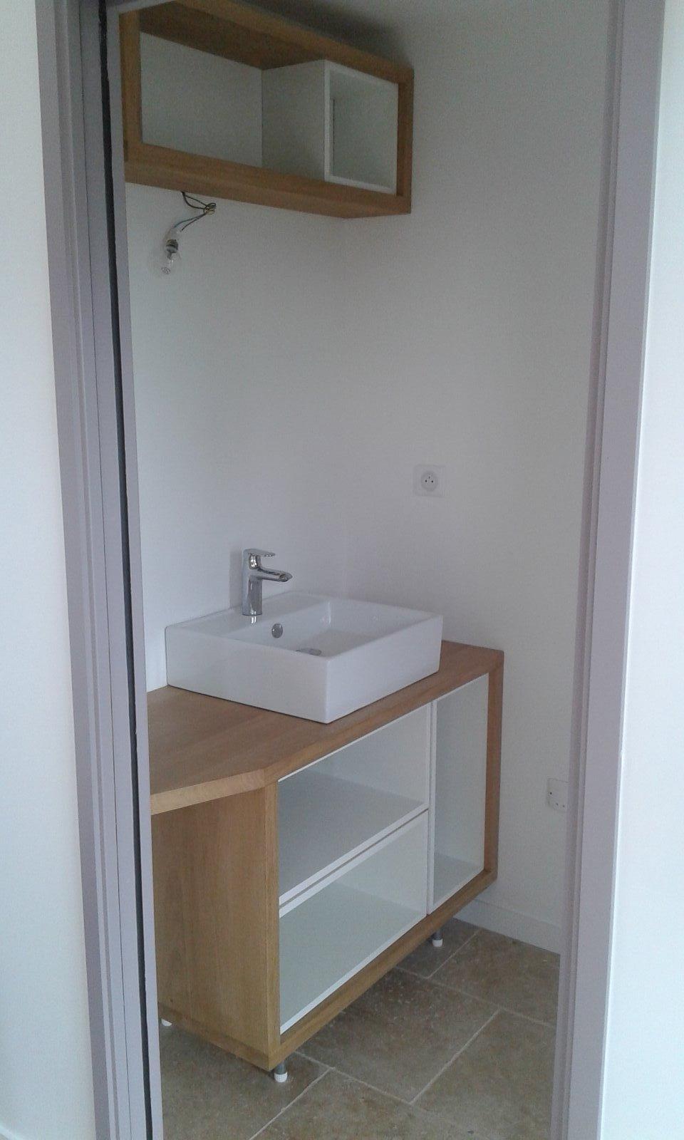 Meuble de salle de bain