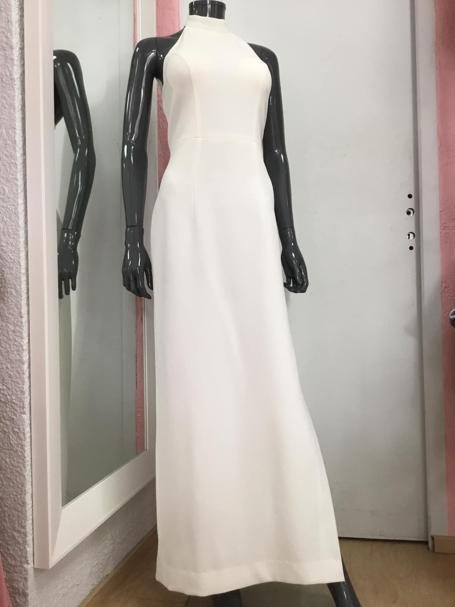 Robe longue blanche fluide