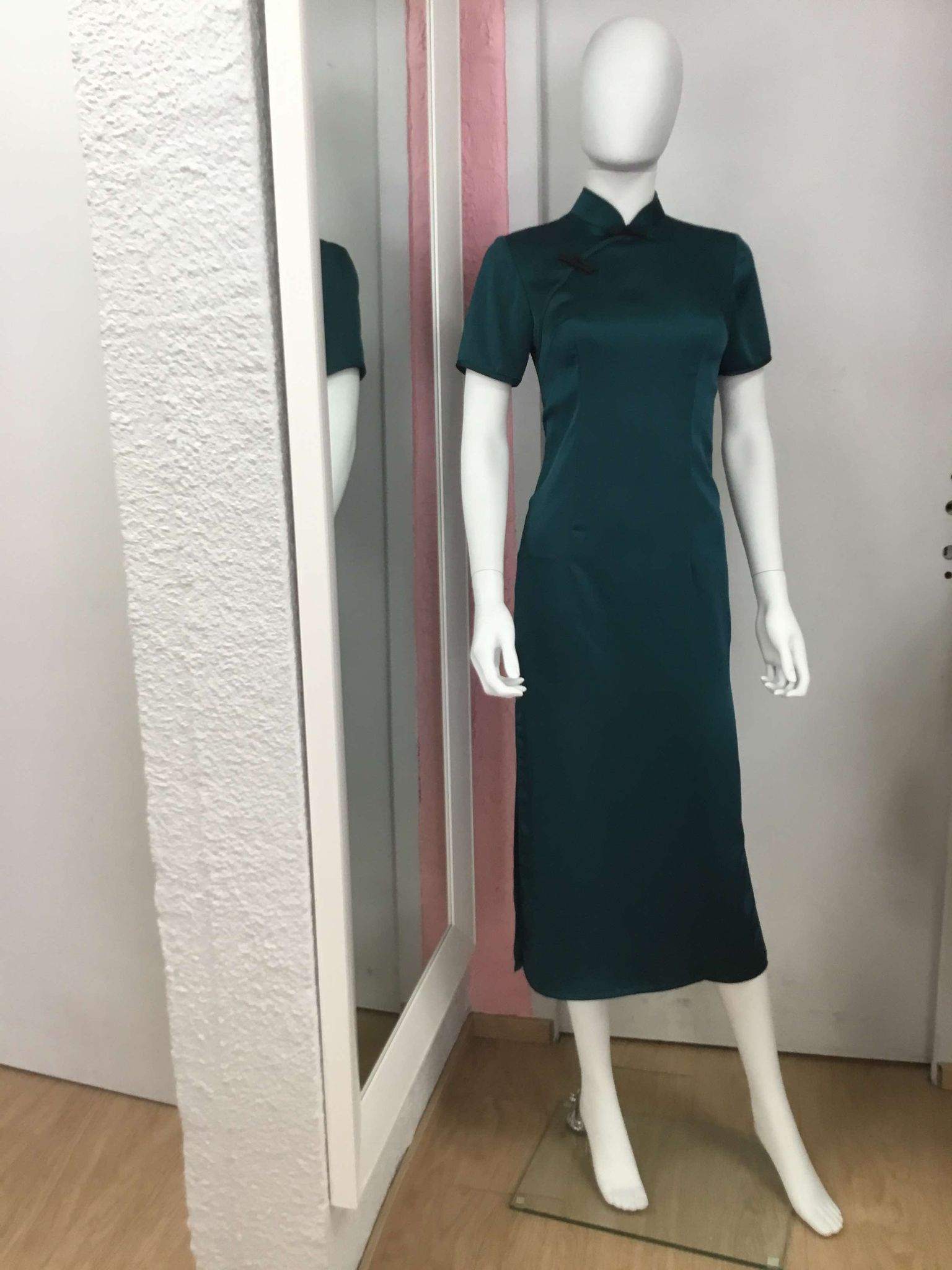  Robe longue verte élégante