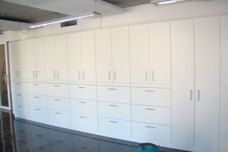 Wildhaber Schreinerei Massivholzschrank, Kleiderschrank