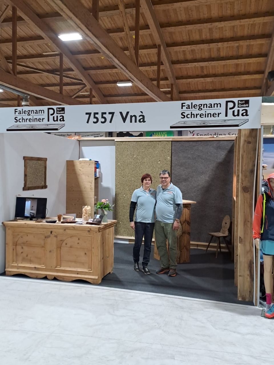 Möbel aus Holz von der Schreiner Pua GmbH