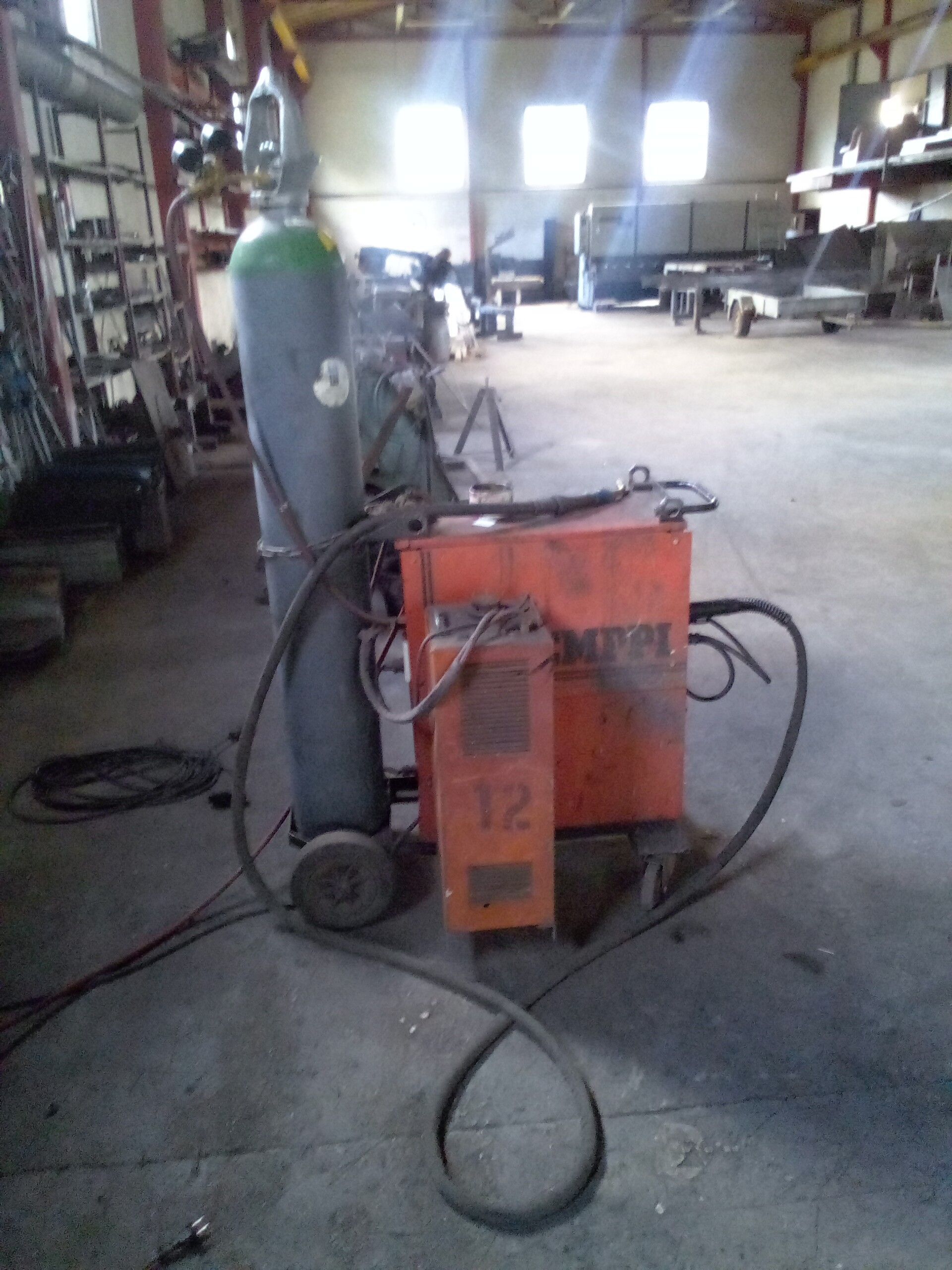 Huutokauppameklari Mikko Paavola