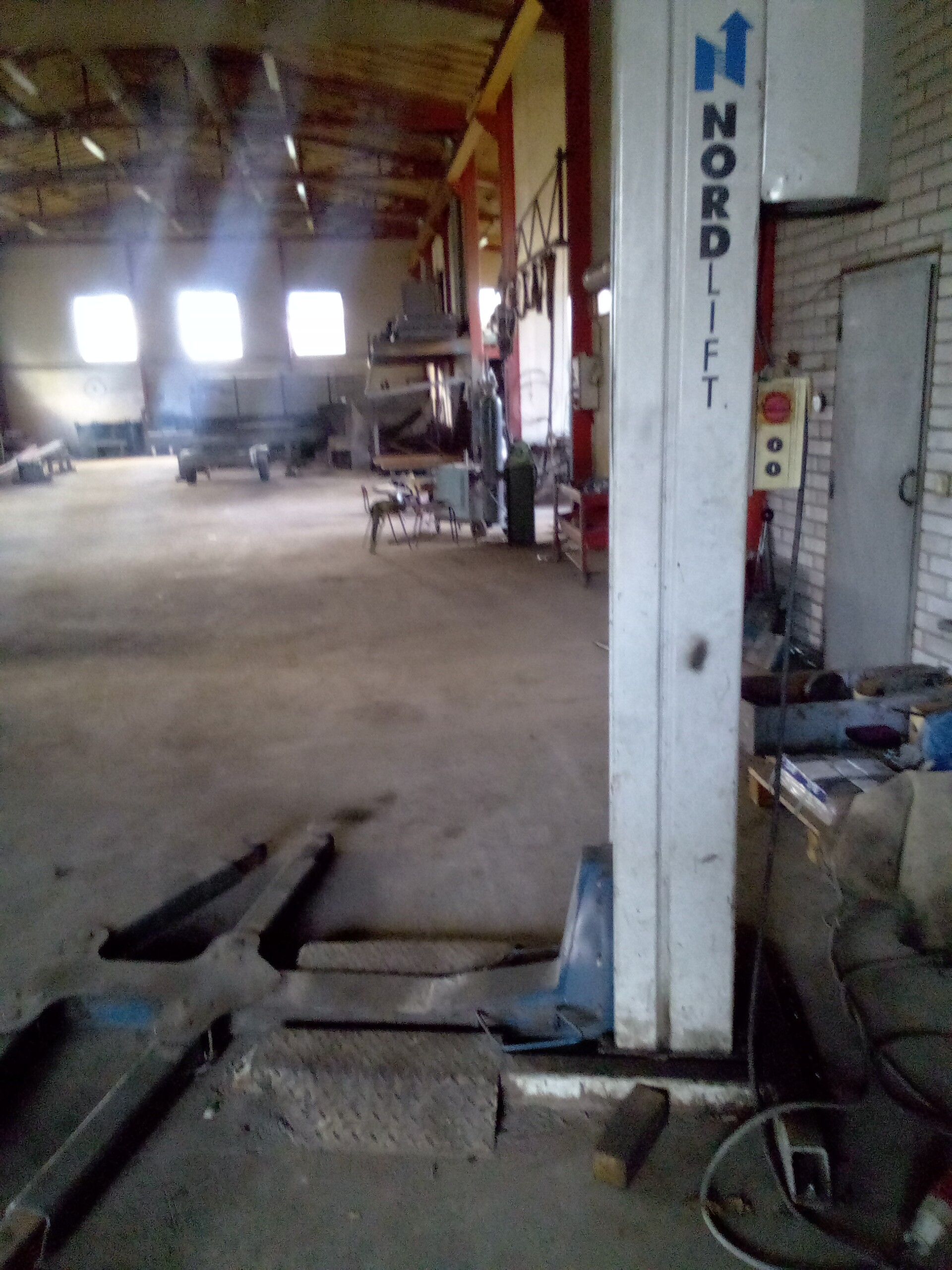 Huutokauppameklari Mikko Paavola