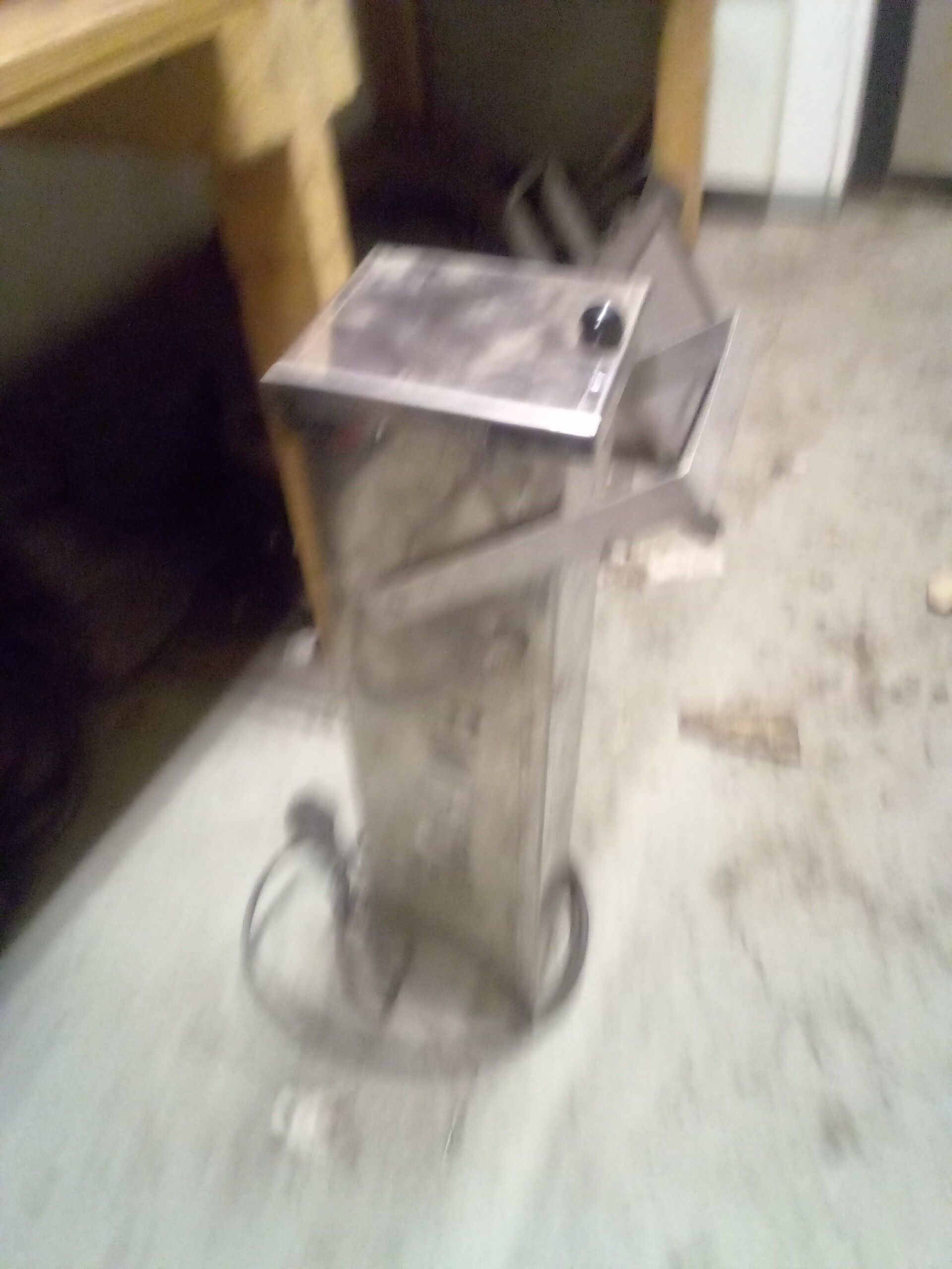 Huutokauppameklari Mikko Paavola