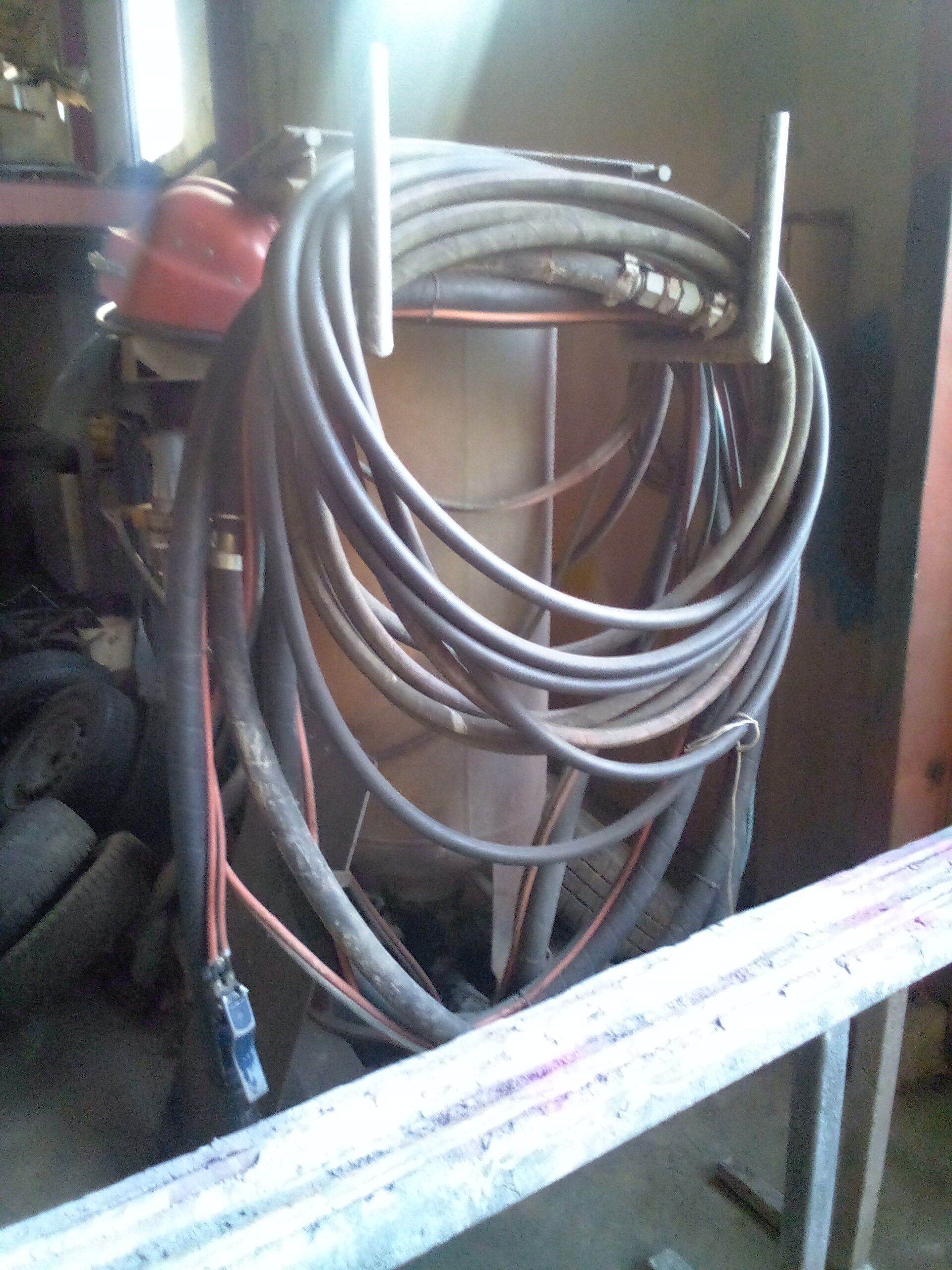 Huutokauppameklari Mikko Paavola