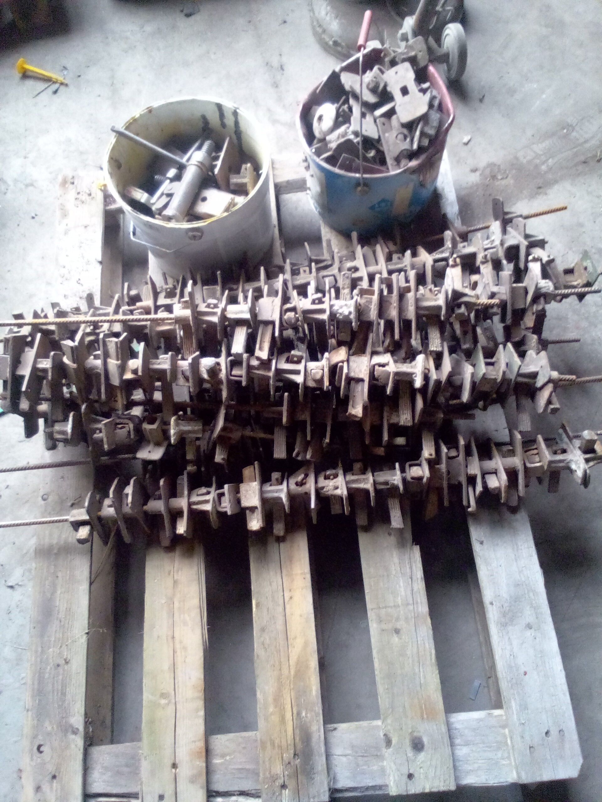 Huutokauppameklari Mikko Paavola