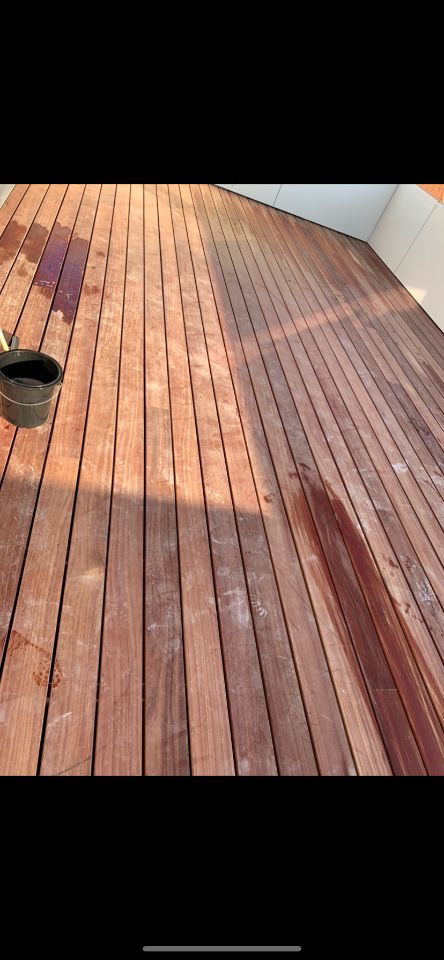 Schrobben houten vloer