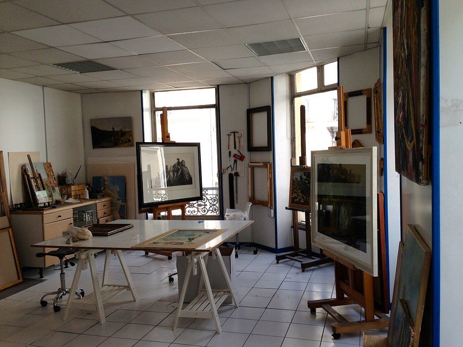 Atelier Eva Boule à Paris 9ème (75), restauration de tableaux Atelier Eva Boule à Paris 9ème (75), restauration de tableaux