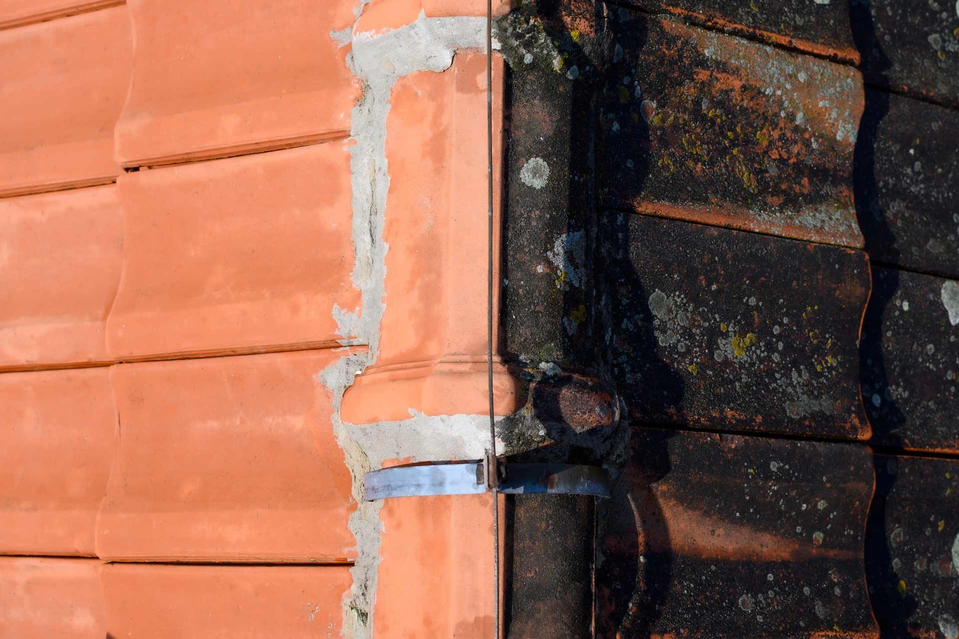 Démoussage de toiture avant/après