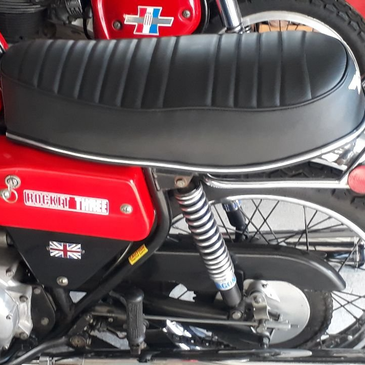 Scelle moto rénovée