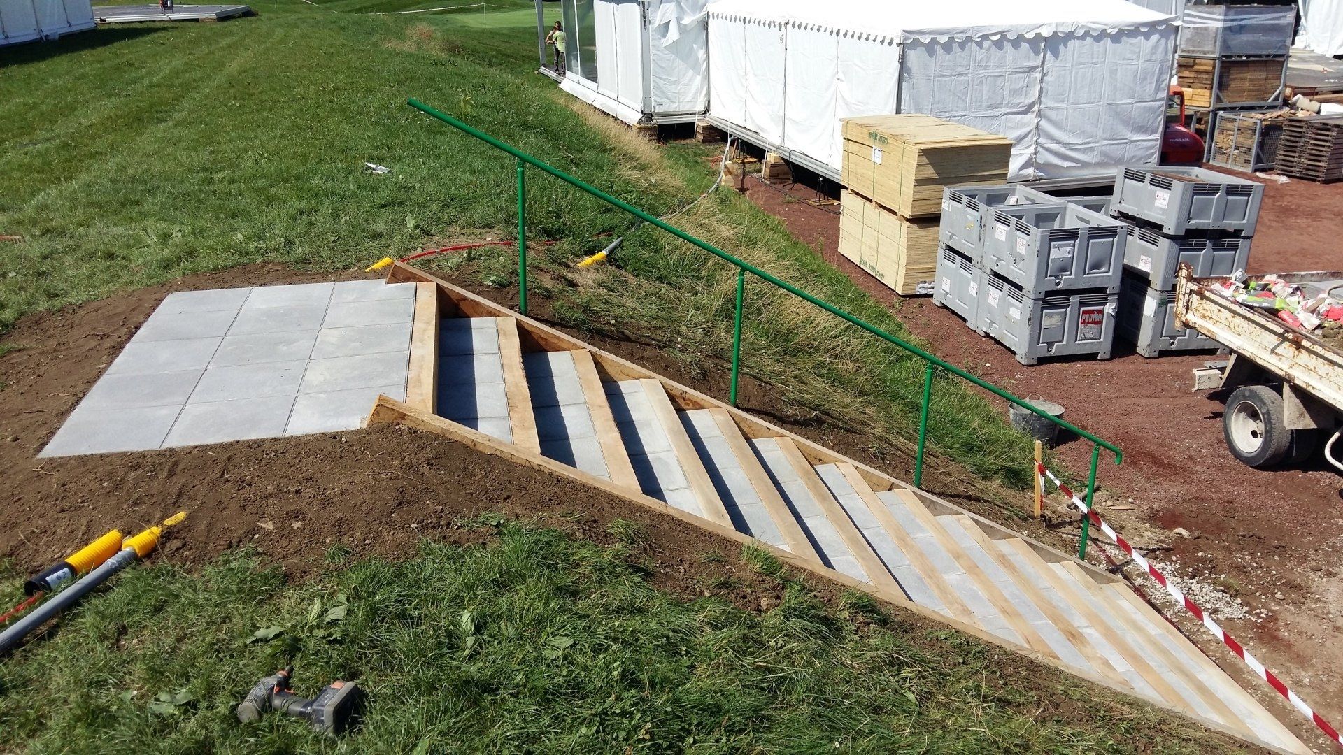 Création d'un escalier - accès terrain