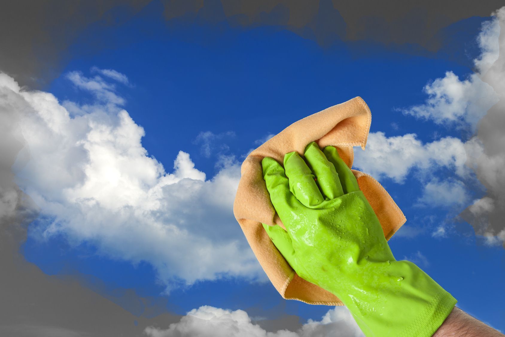 Fenster putzen - Brani Hauswartungen & Gartenbau