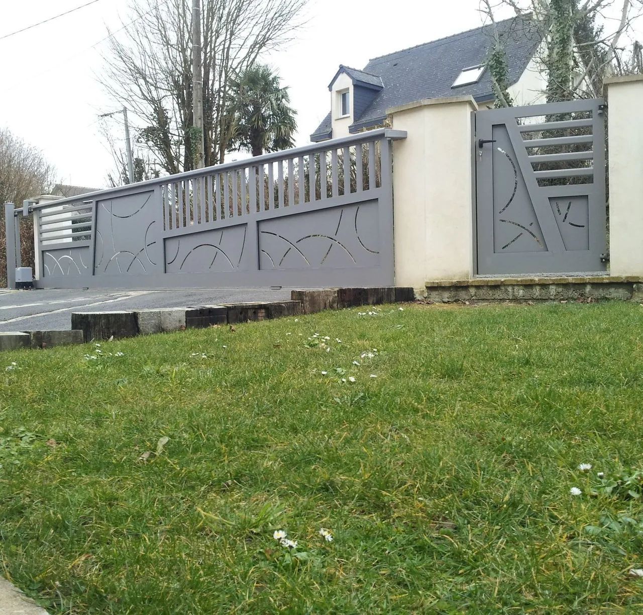 Portail et portillon FAMILY BREDOK