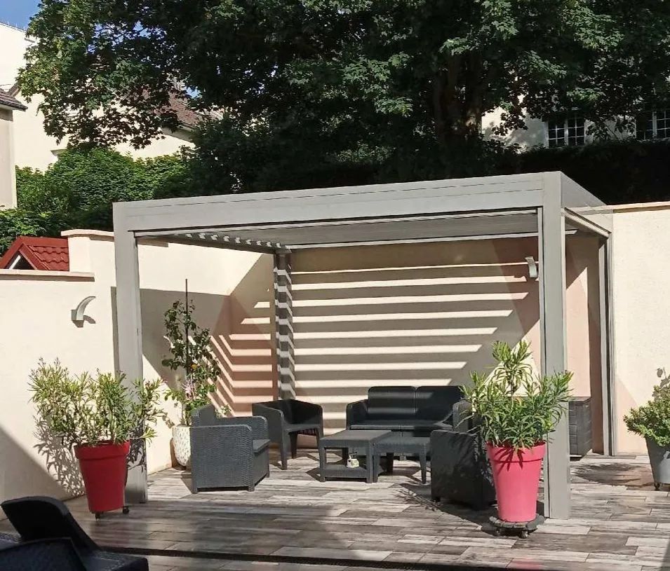 Pergola OPEN avec LED intégrées MARQUISES - jour