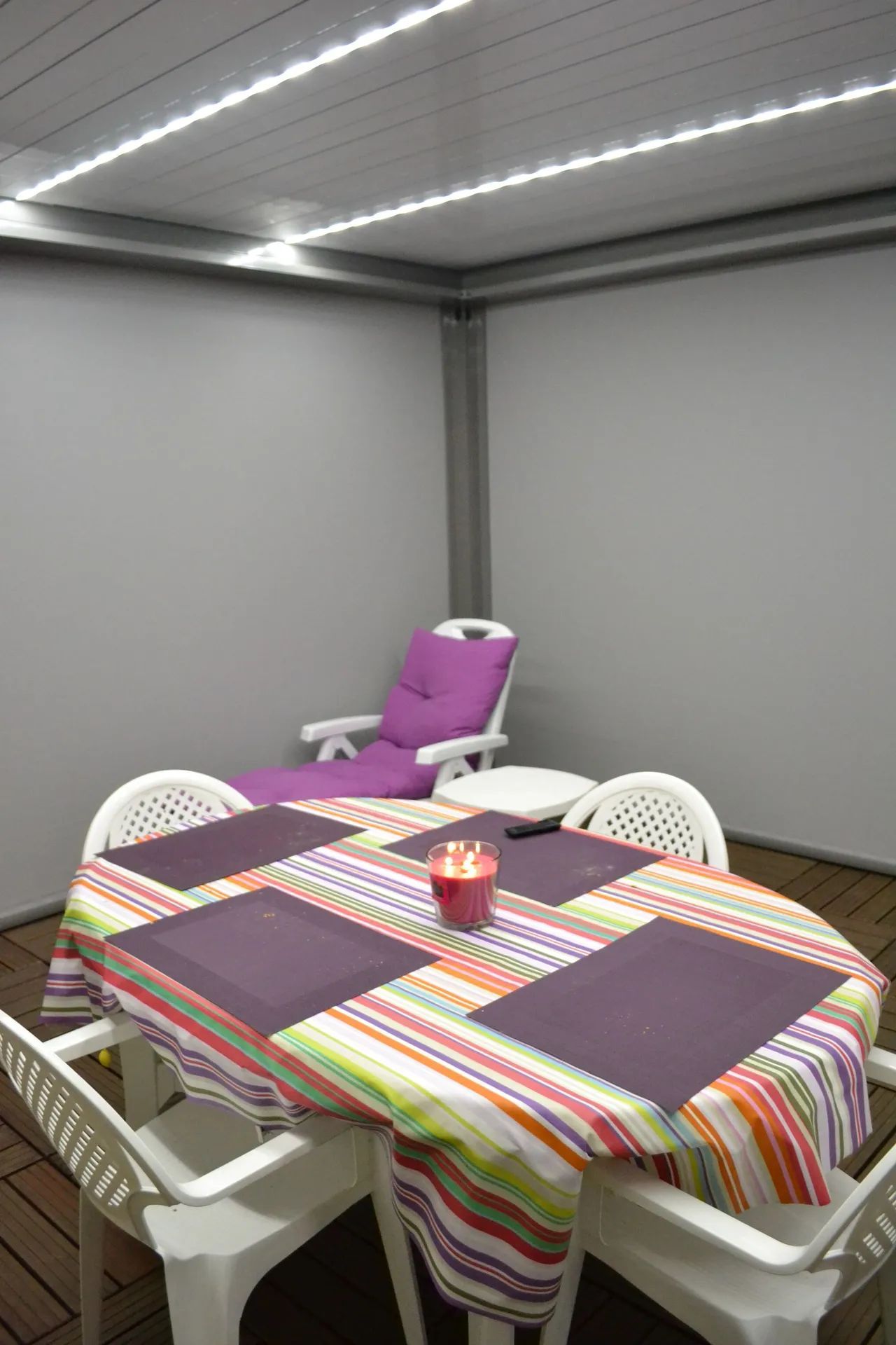 Pergola avec lames orientables MARQUISES