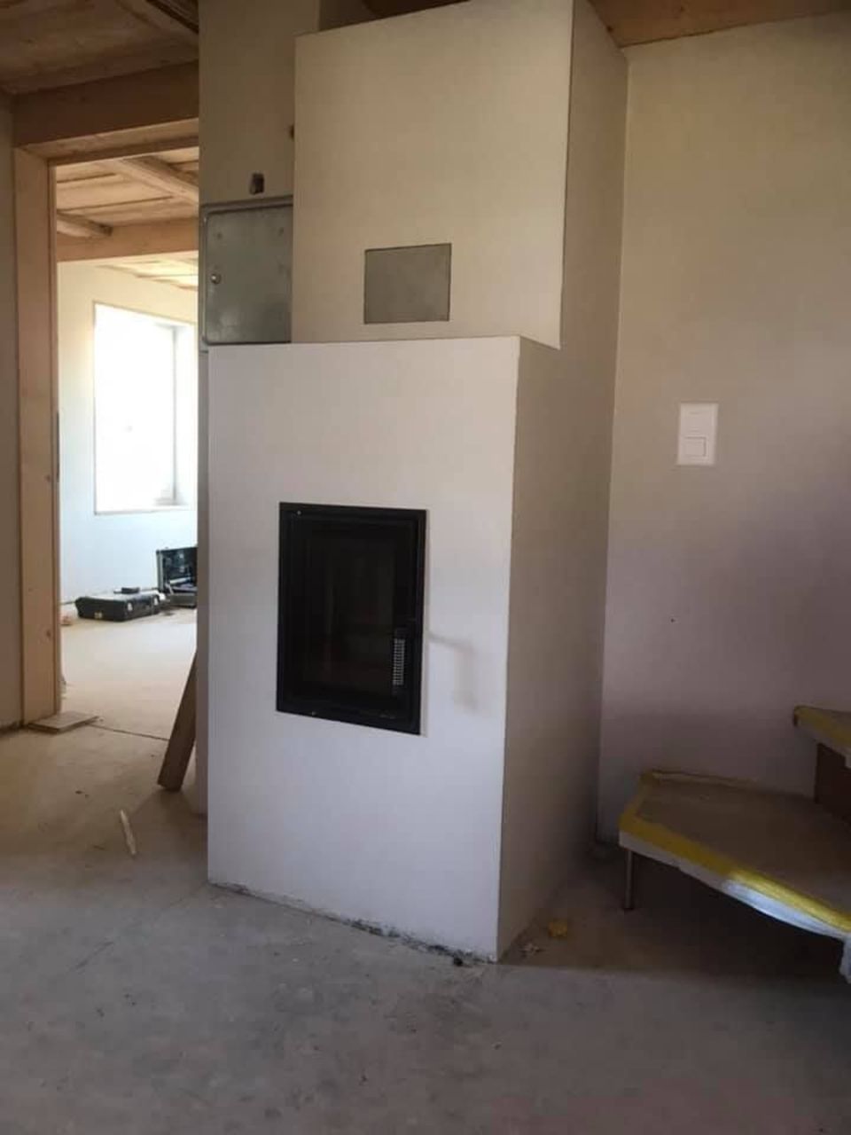 Speicherofen, Ofen Perlen, modern,  Wohnzimmer, weiss, Einbau