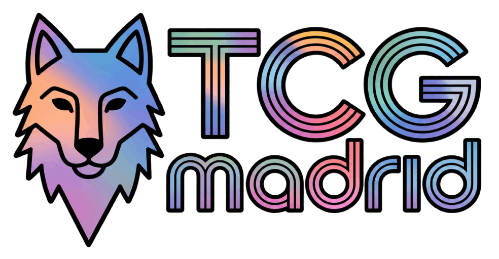 Logotipo de TCG Madrid con una colorida cabeza de lobo y texto de arcoíris a rayas sobre un fondo blanco.
