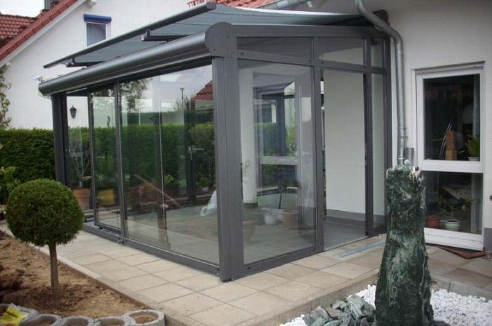 großer Wintergarten-Anbau