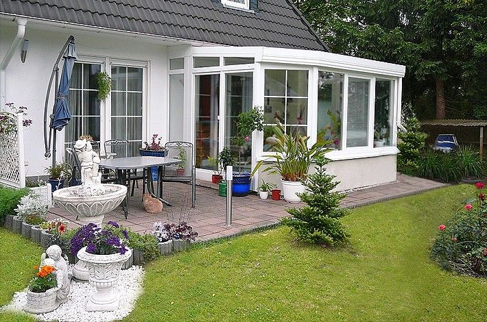 Terrasse und Wintergarten