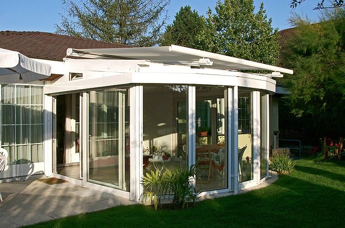 Sonnenbeschienener Wintergarten